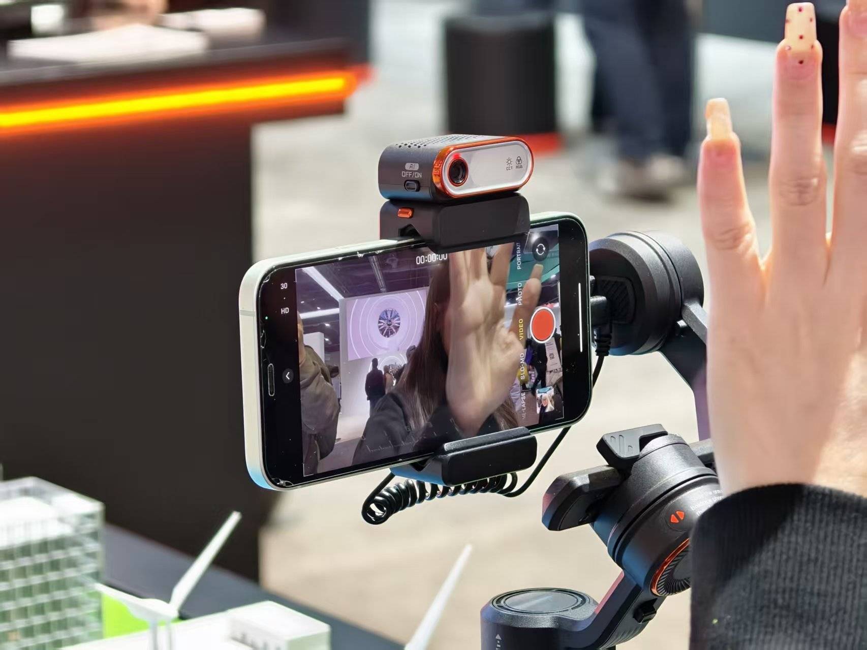 大玩家CES交卷：影像赛道打法变了MG不朽情缘分体、全景、机械臂！六(图3)